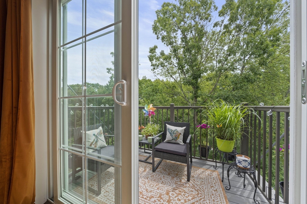 60 Coppersmith Way # 402 Property Photo 20