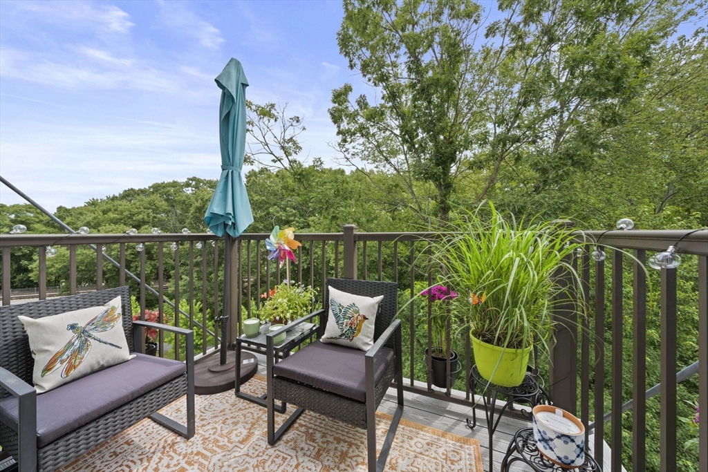 60 Coppersmith Way # 402 Property Photo 21