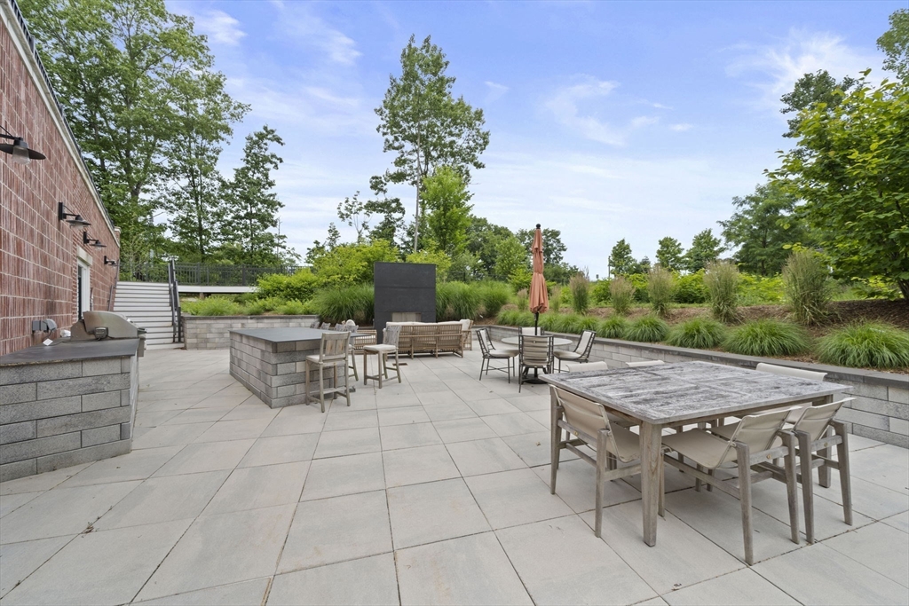 60 Coppersmith Way # 402 Property Photo 33