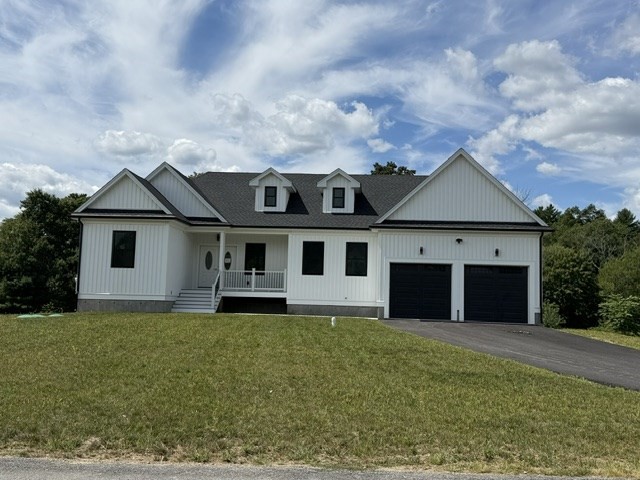 2 Clubhouse Way Property Photo 1