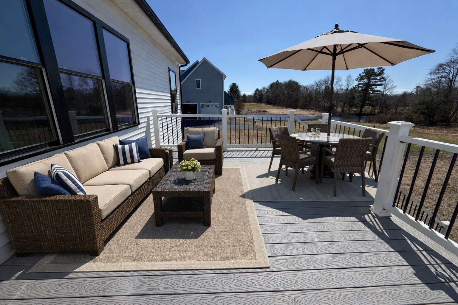 2 Clubhouse Way Property Photo 2
