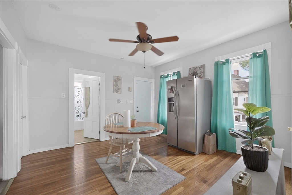 304 Summer St Property Photo 17