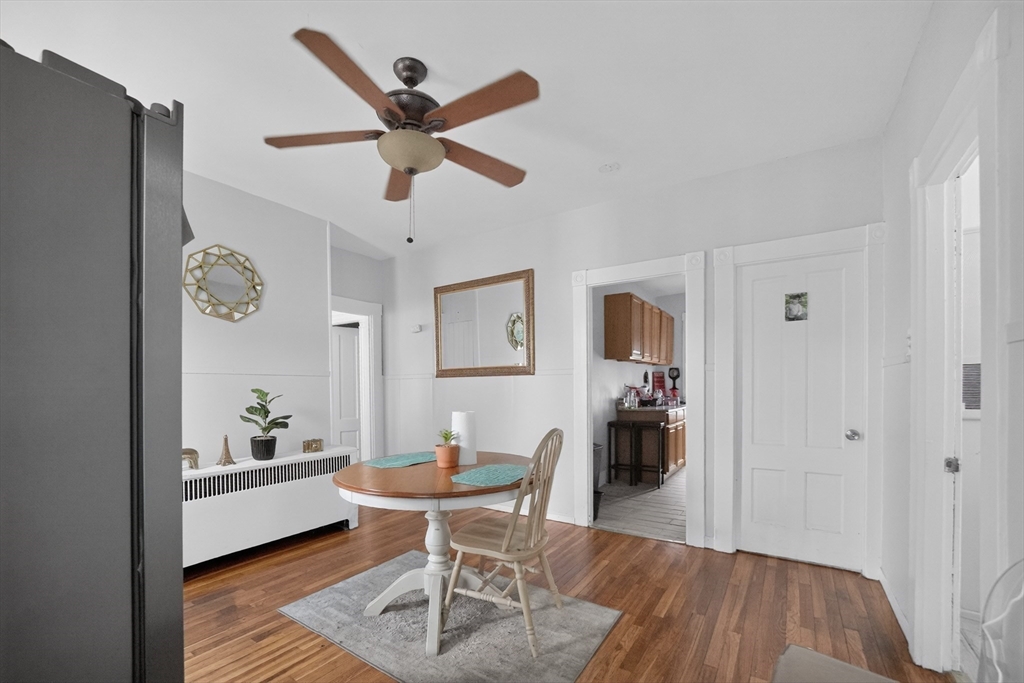 304 Summer St Property Photo 18