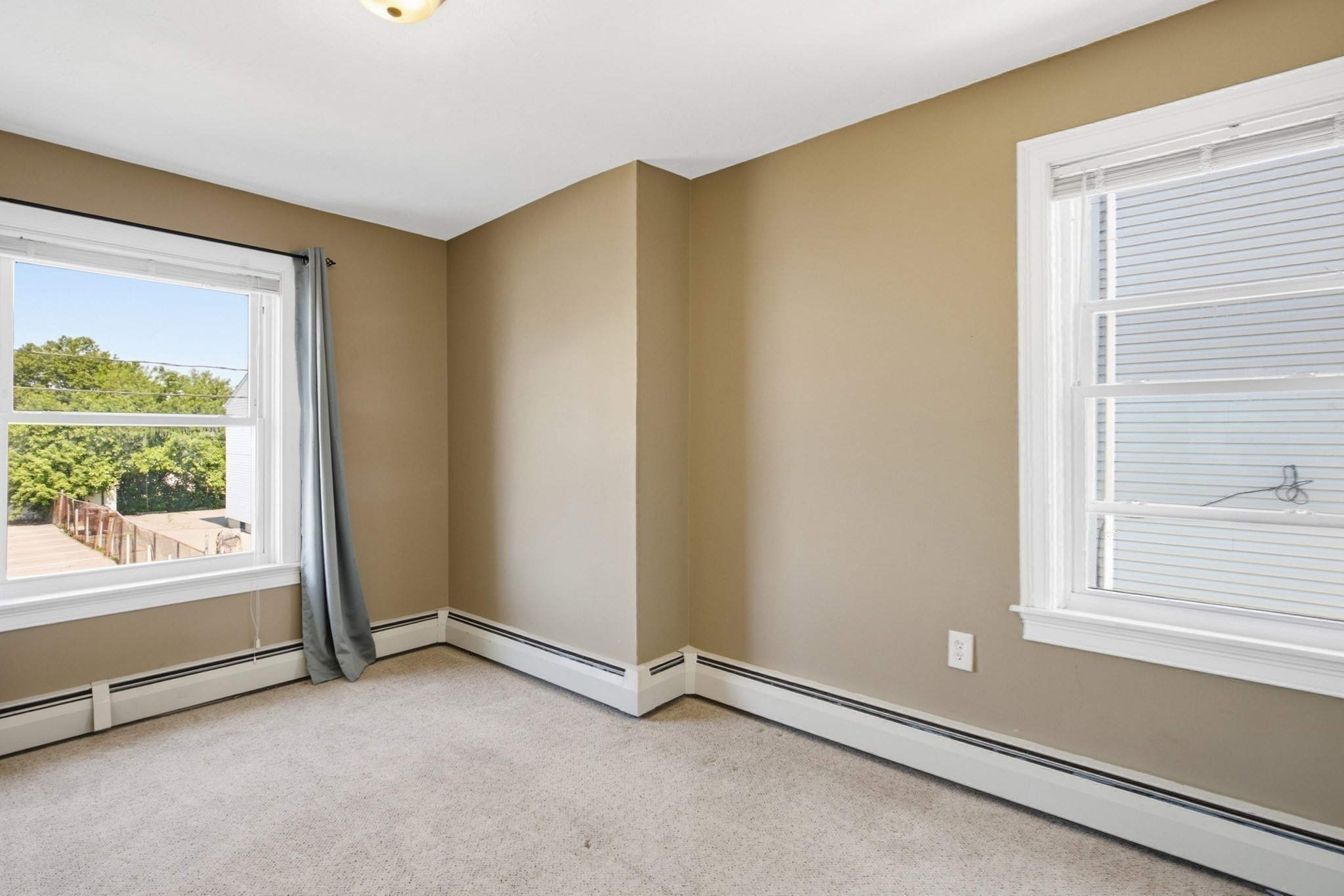 27 Johnson St Property Photo 19