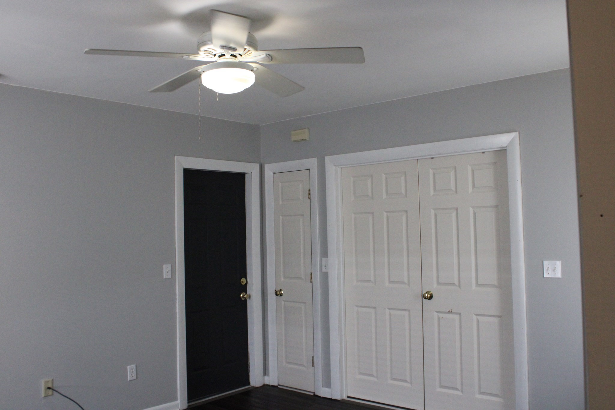 644 Pine Street Property Photo 7