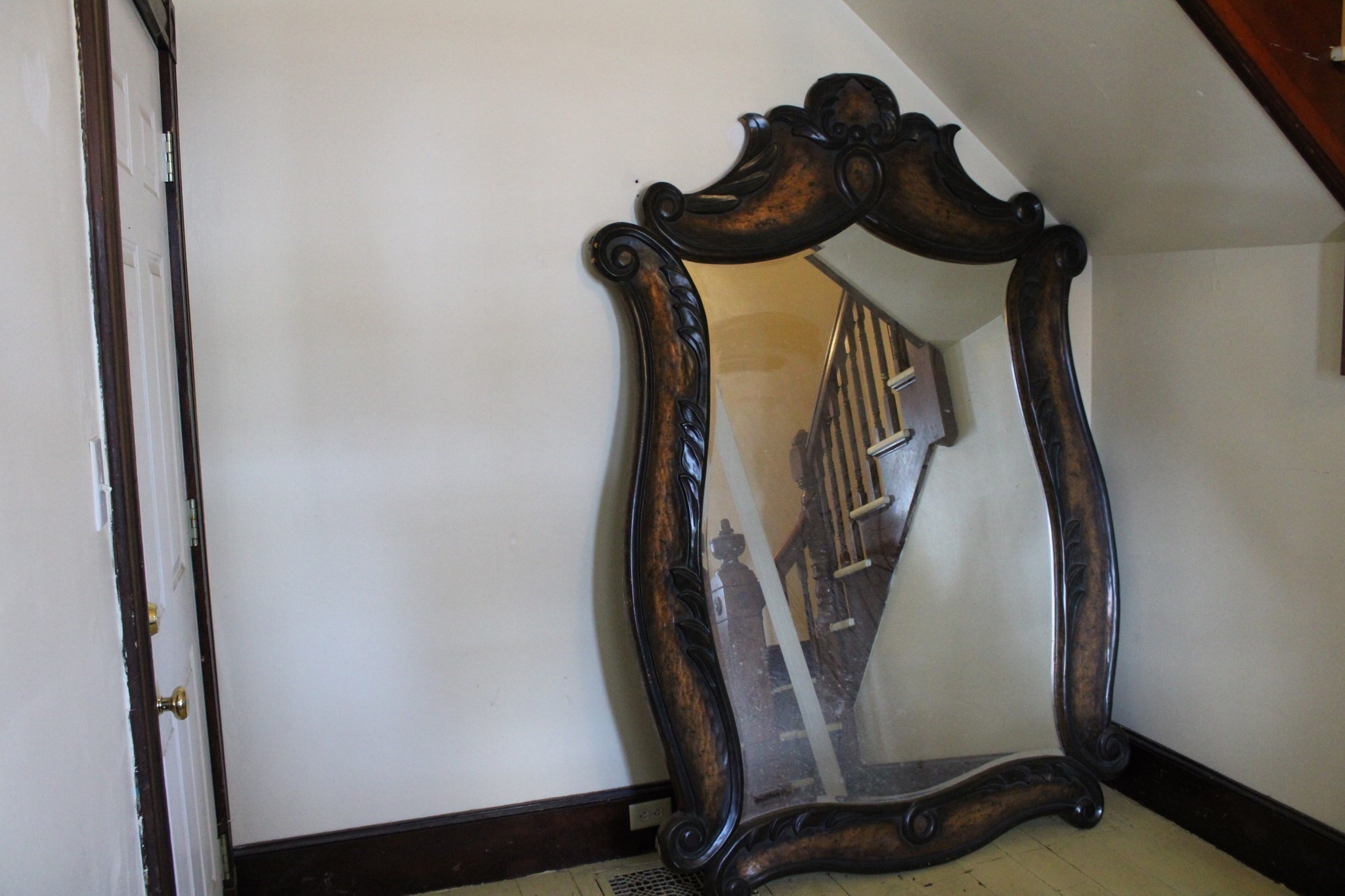 644 Pine Street Property Photo 15