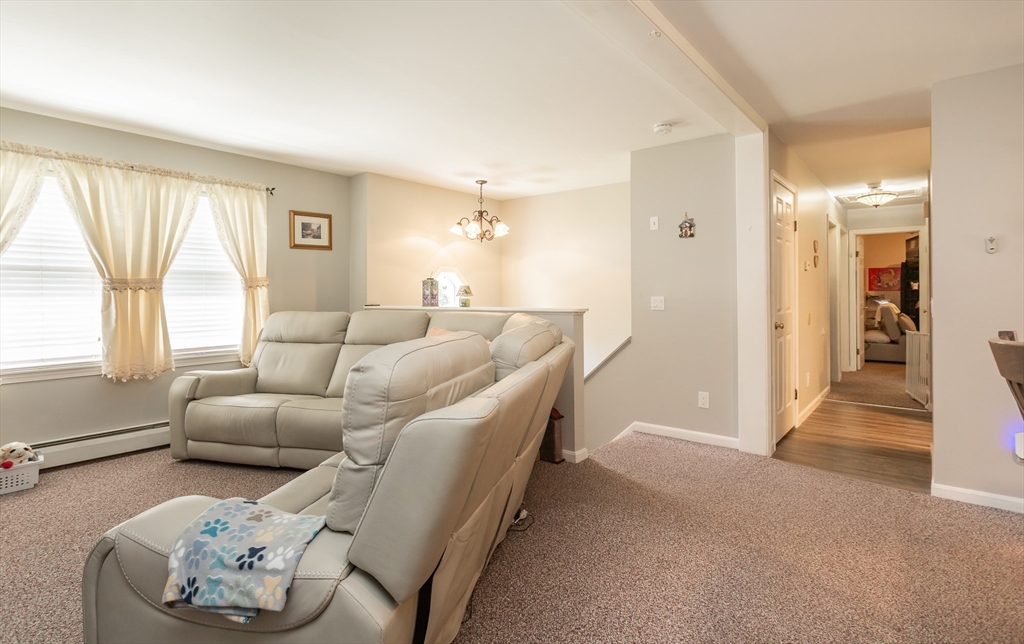 22 Reservoir Ave Property Photo 8
