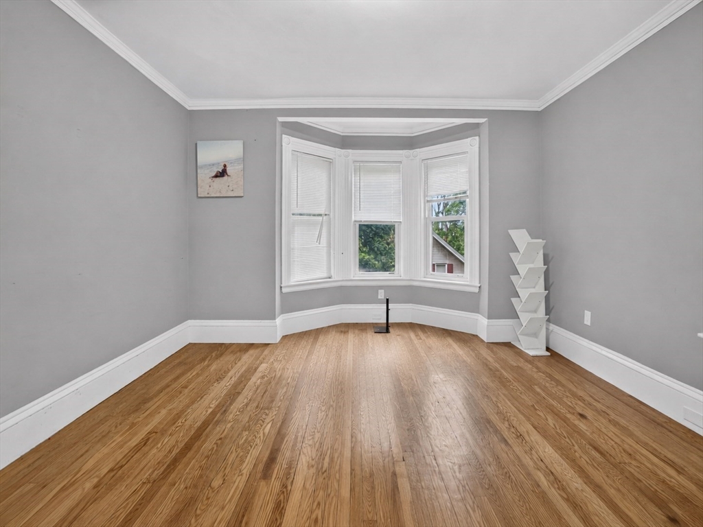 8 Jay St Property Photo 7