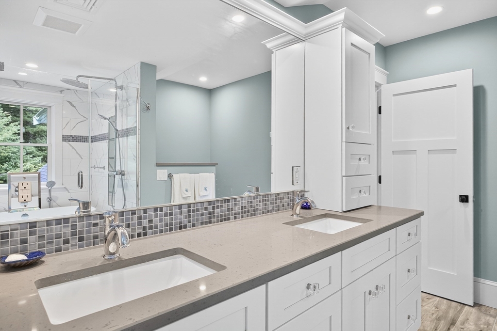 105 Bay Road Property Photo 18