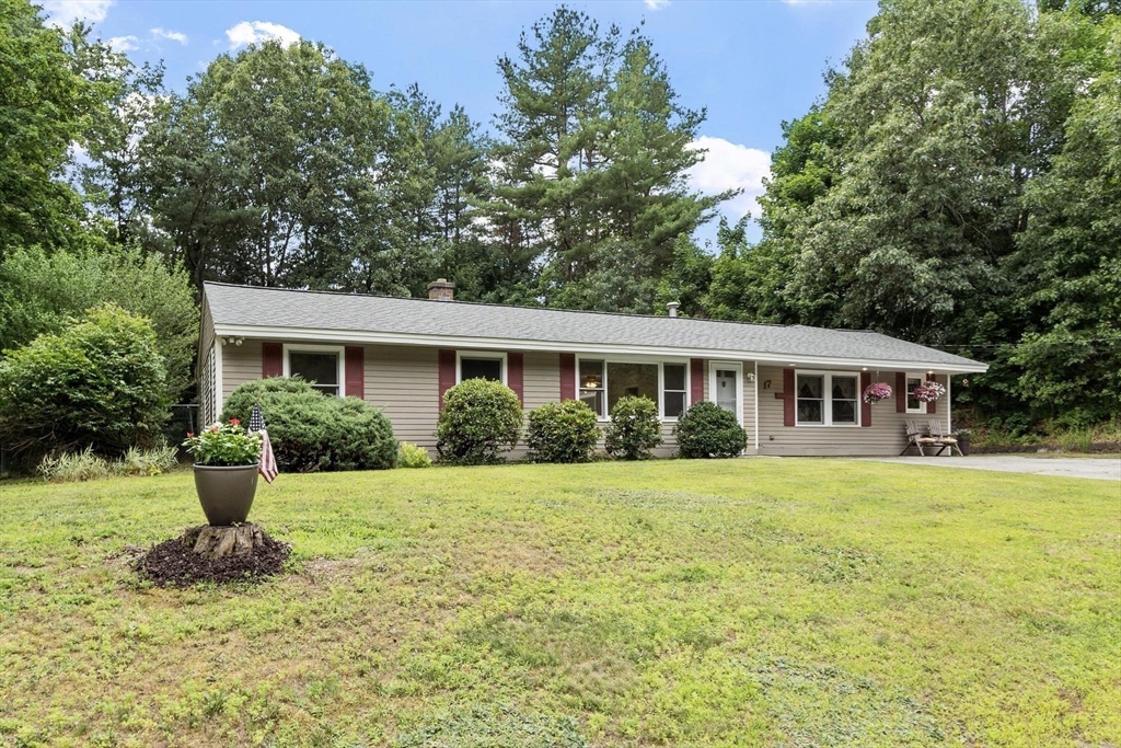 17 Parlee Road Property Photo 1
