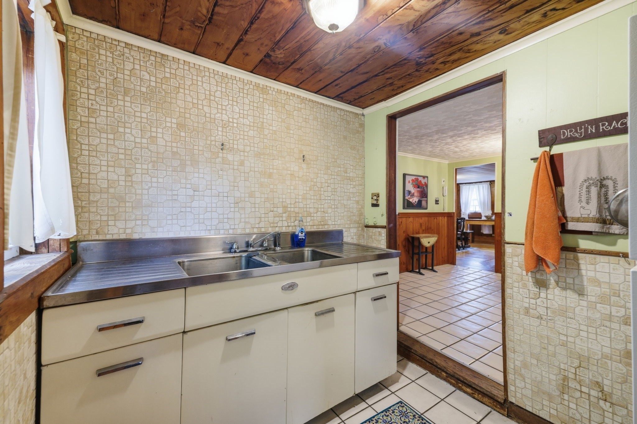 68 Chestnut St. Property Photo 18