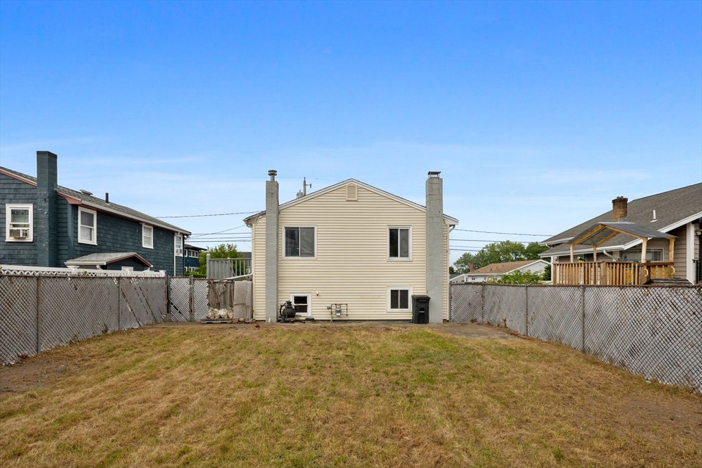 105 Oakwood Ave Property Photo 27