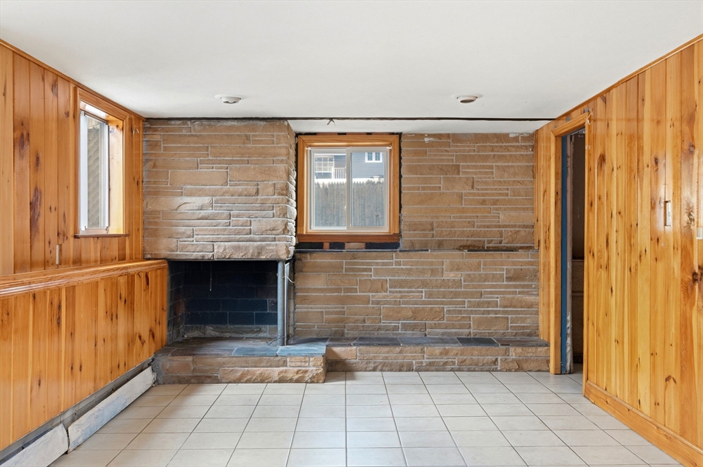 105 Oakwood Ave Property Photo 18