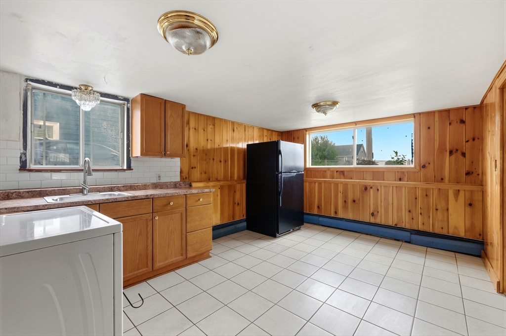 105 Oakwood Ave Property Photo 23