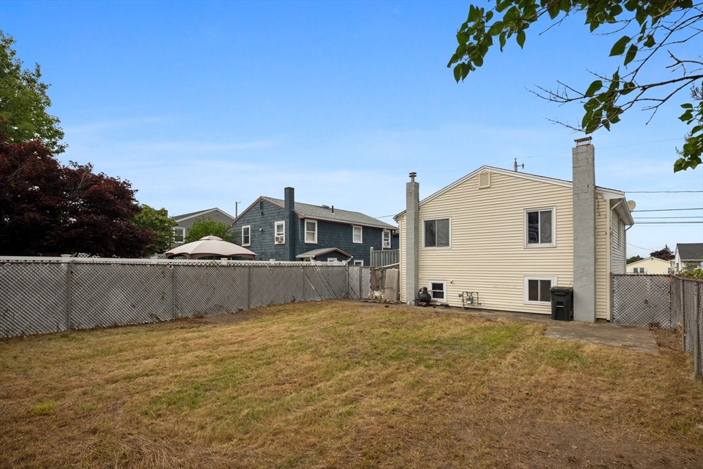 105 Oakwood Ave Property Photo 28