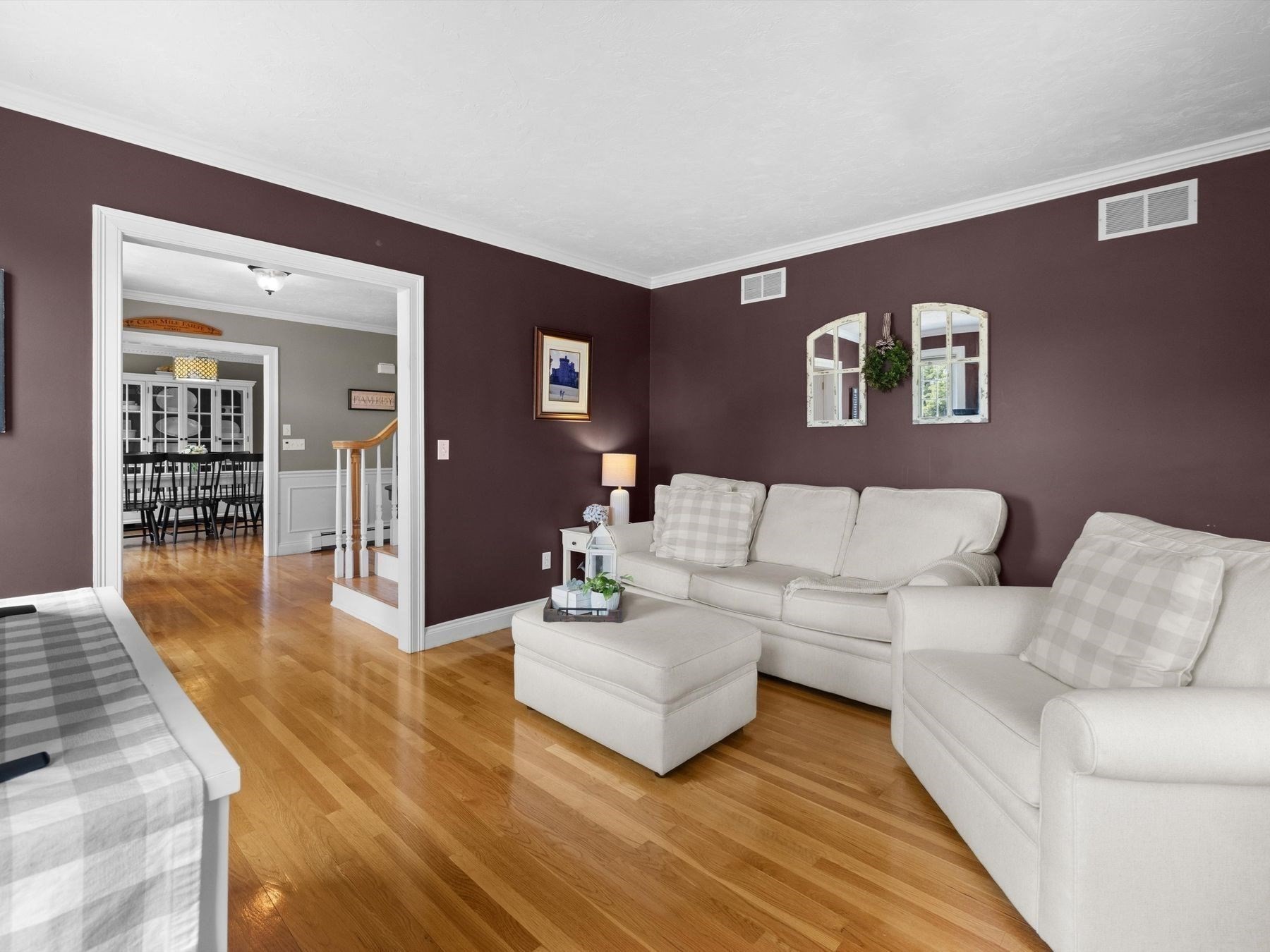 6 Warburton Lane Property Photo 7