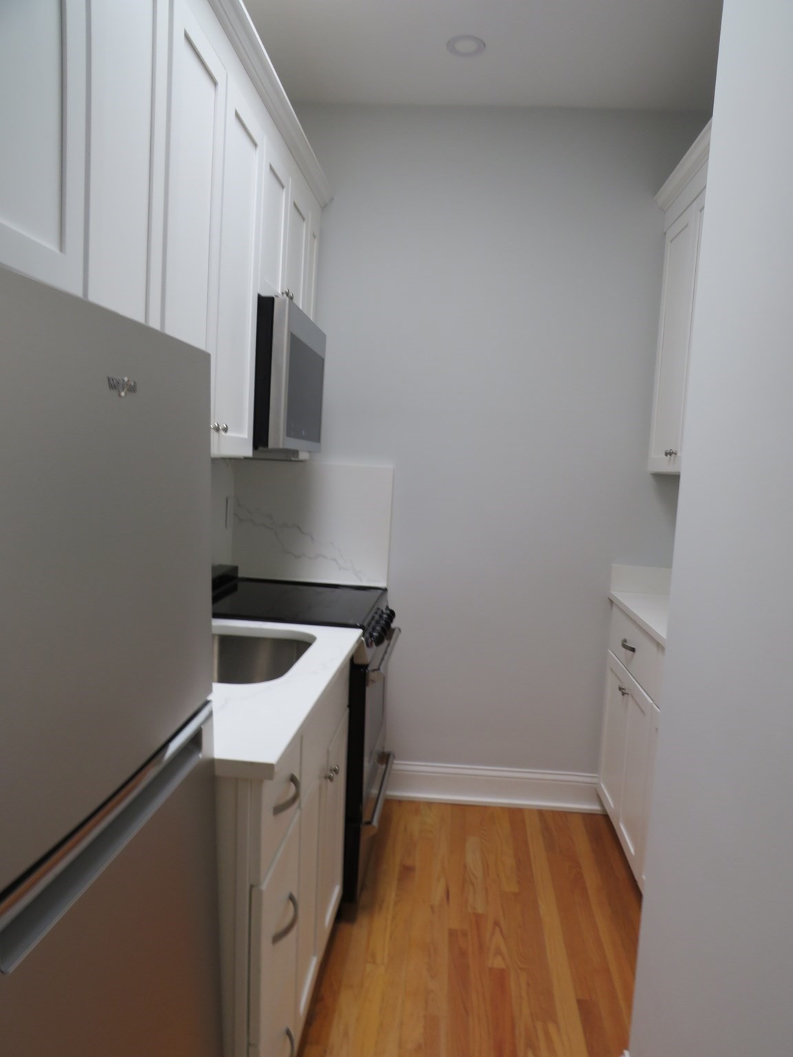 648 Washington Street # 20 Property Photo 2