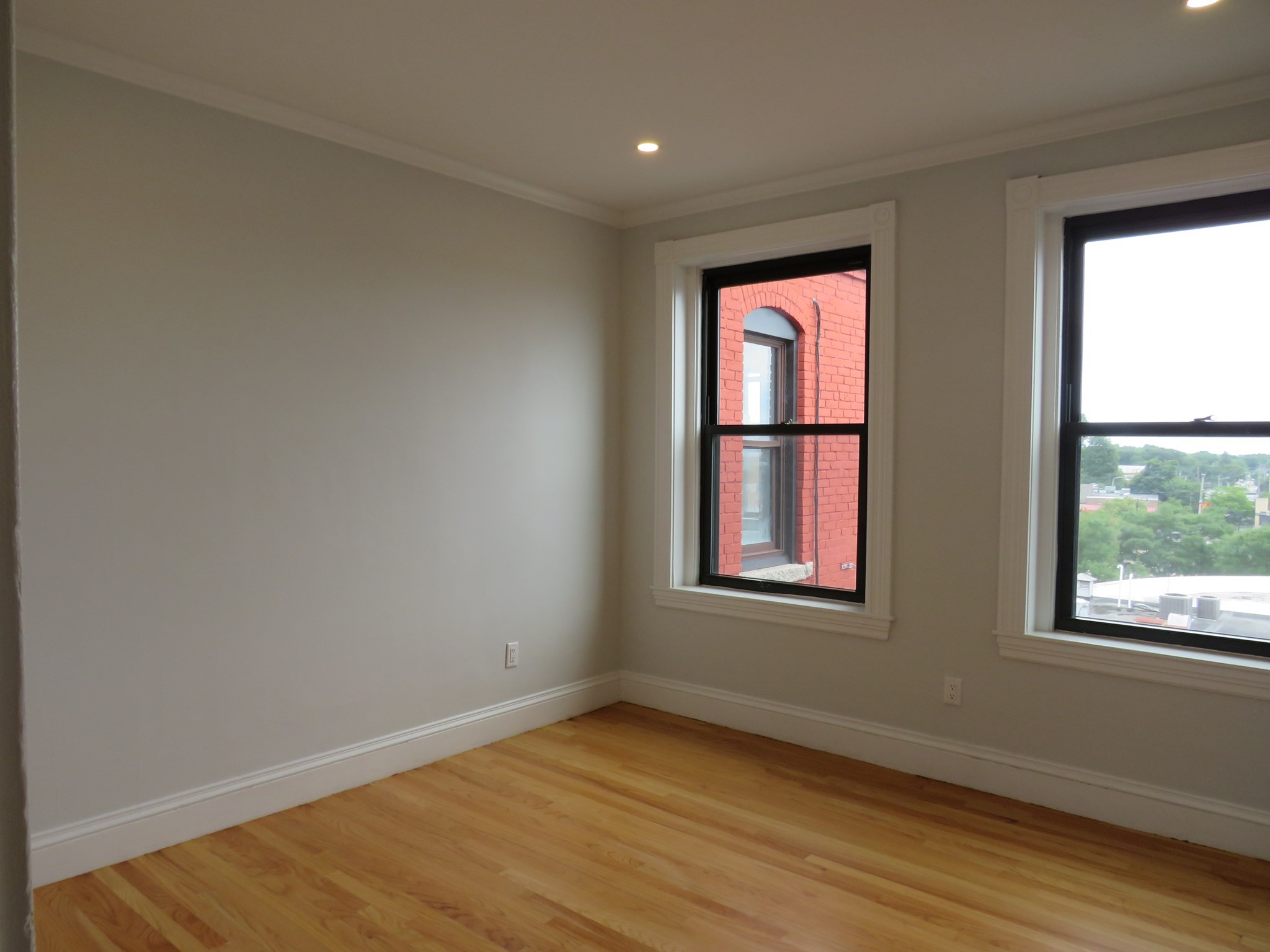 648 Washington Street # 20 Property Photo 3