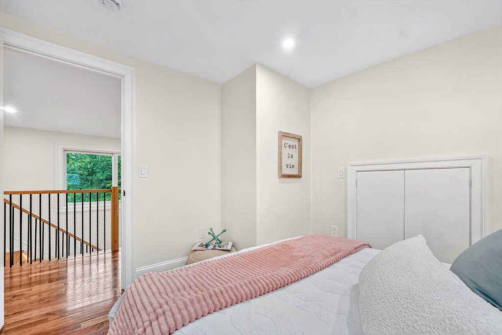123-125 Mount Vernon Street # 2 Property Photo 33