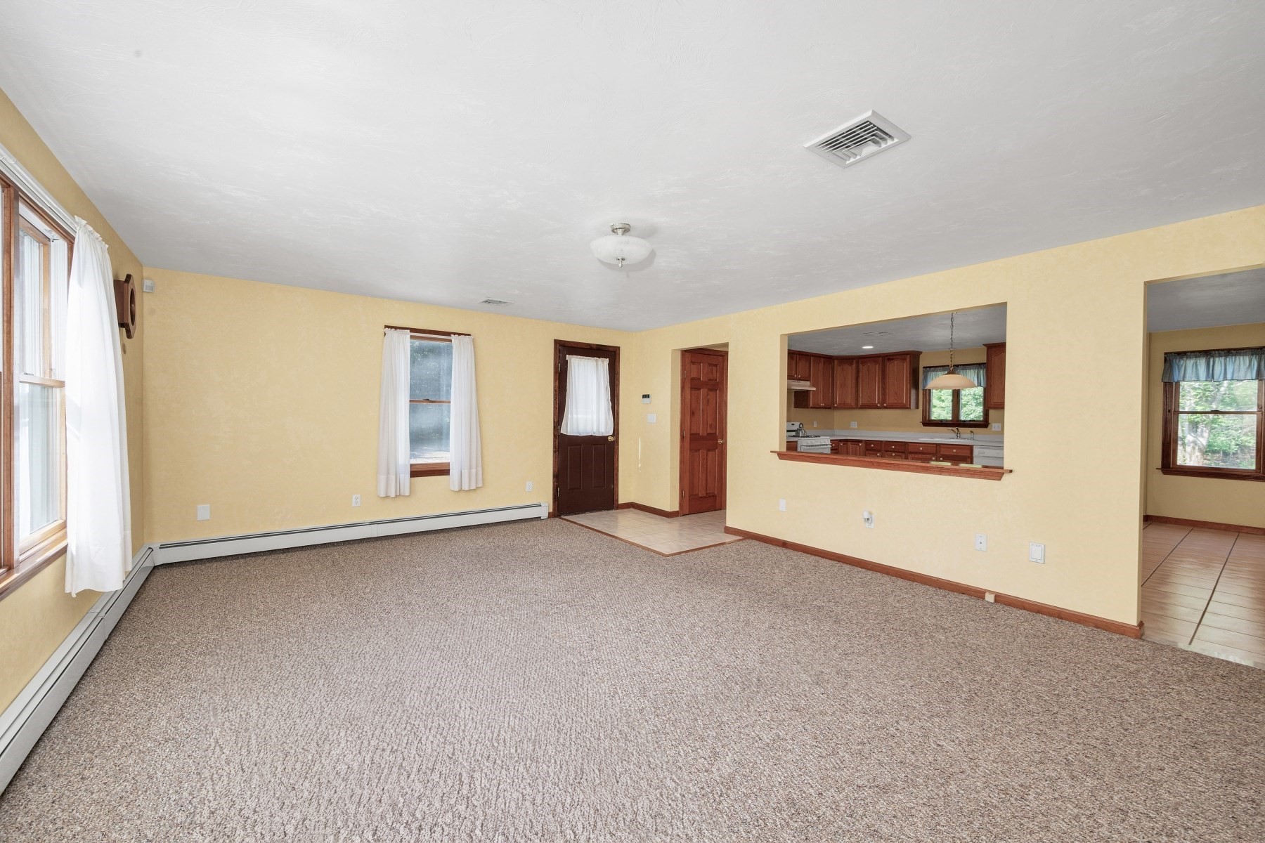 65 Richard Dr. Property Photo 18