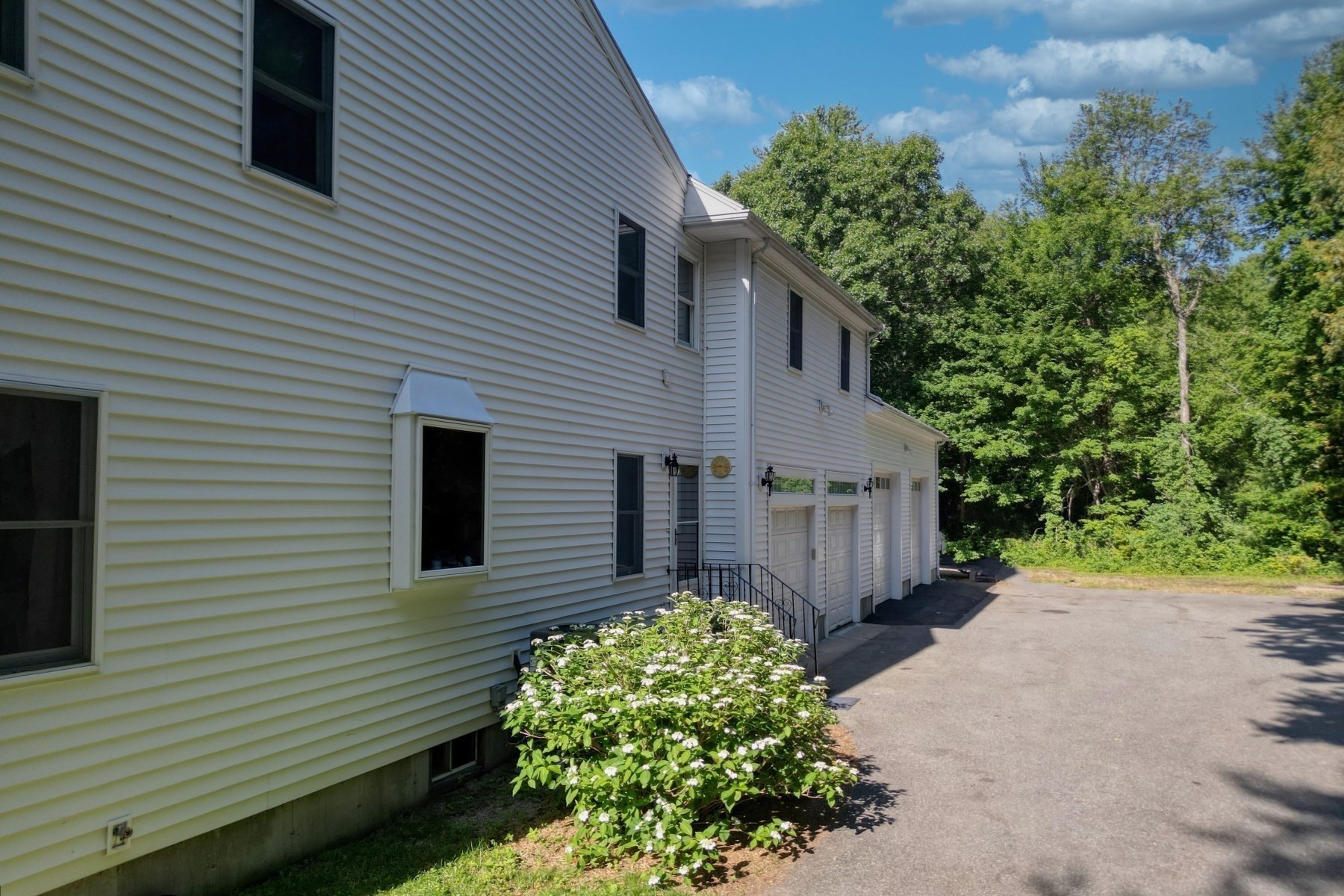 65 Richard Dr. Property Photo 35