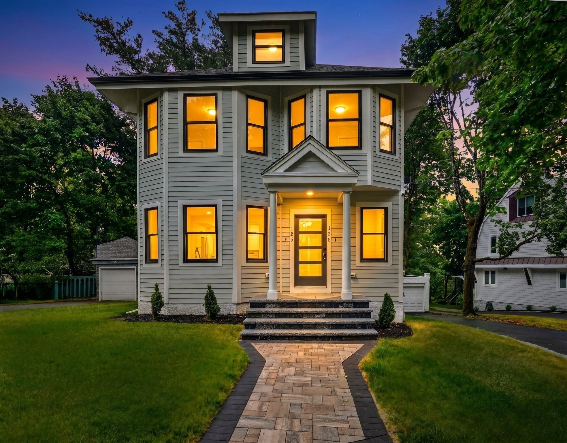 123-125 Mount Vernon Street # 1
