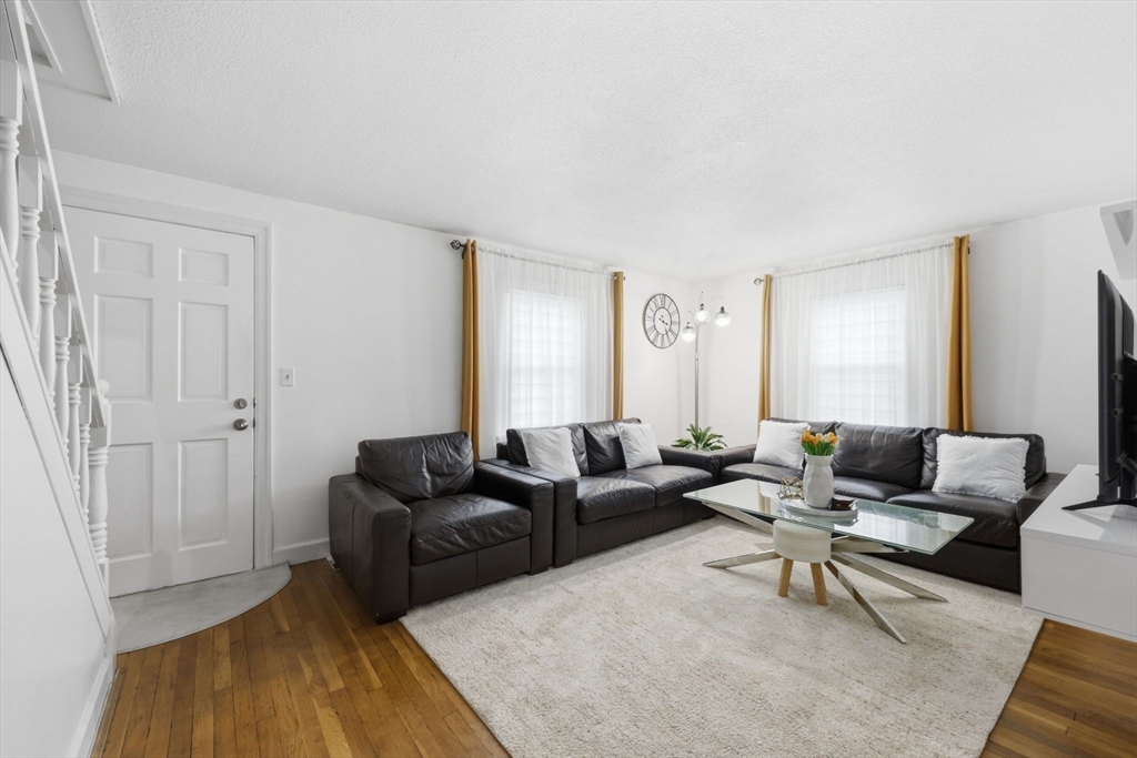 63 Fordham St Property Photo 7