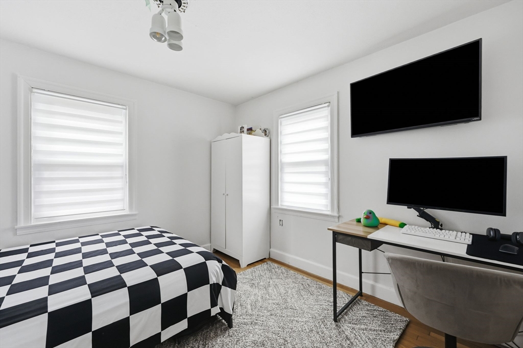 63 Fordham St Property Photo 15