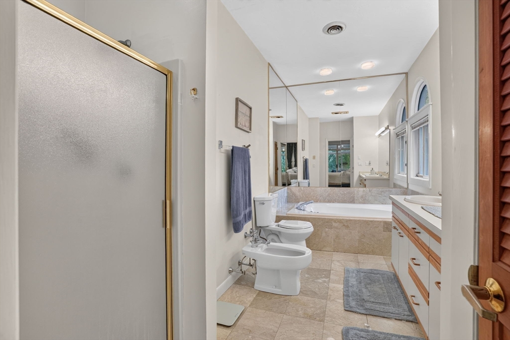 64 Kim Ter # A Property Photo 15