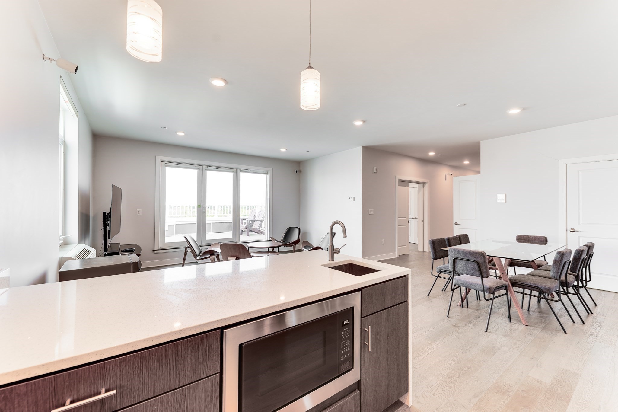 2 Cliveden St # 601e Property Photo 10
