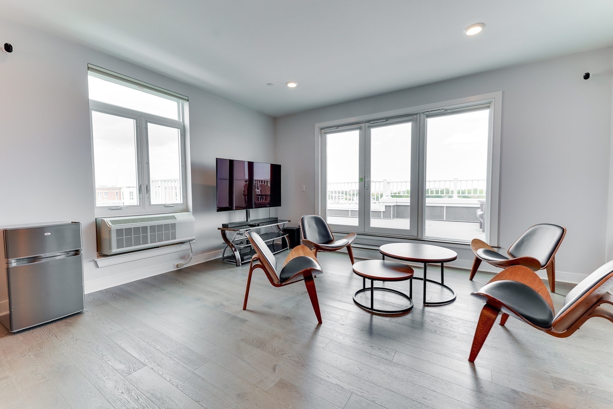 2 Cliveden St # 601e Property Photo 11