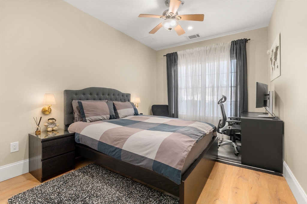 2109 Davenport Ave # 2109 Property Photo 11