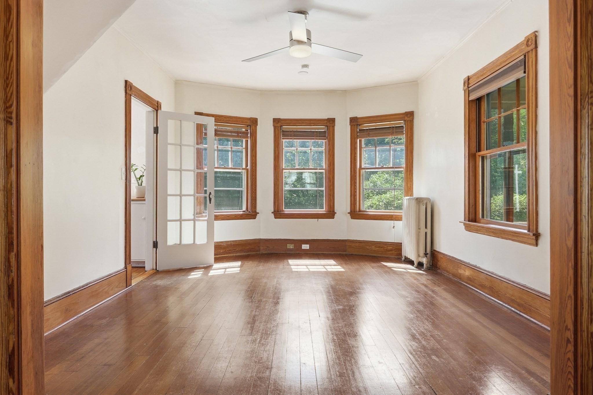 175 Central St Property Photo 8