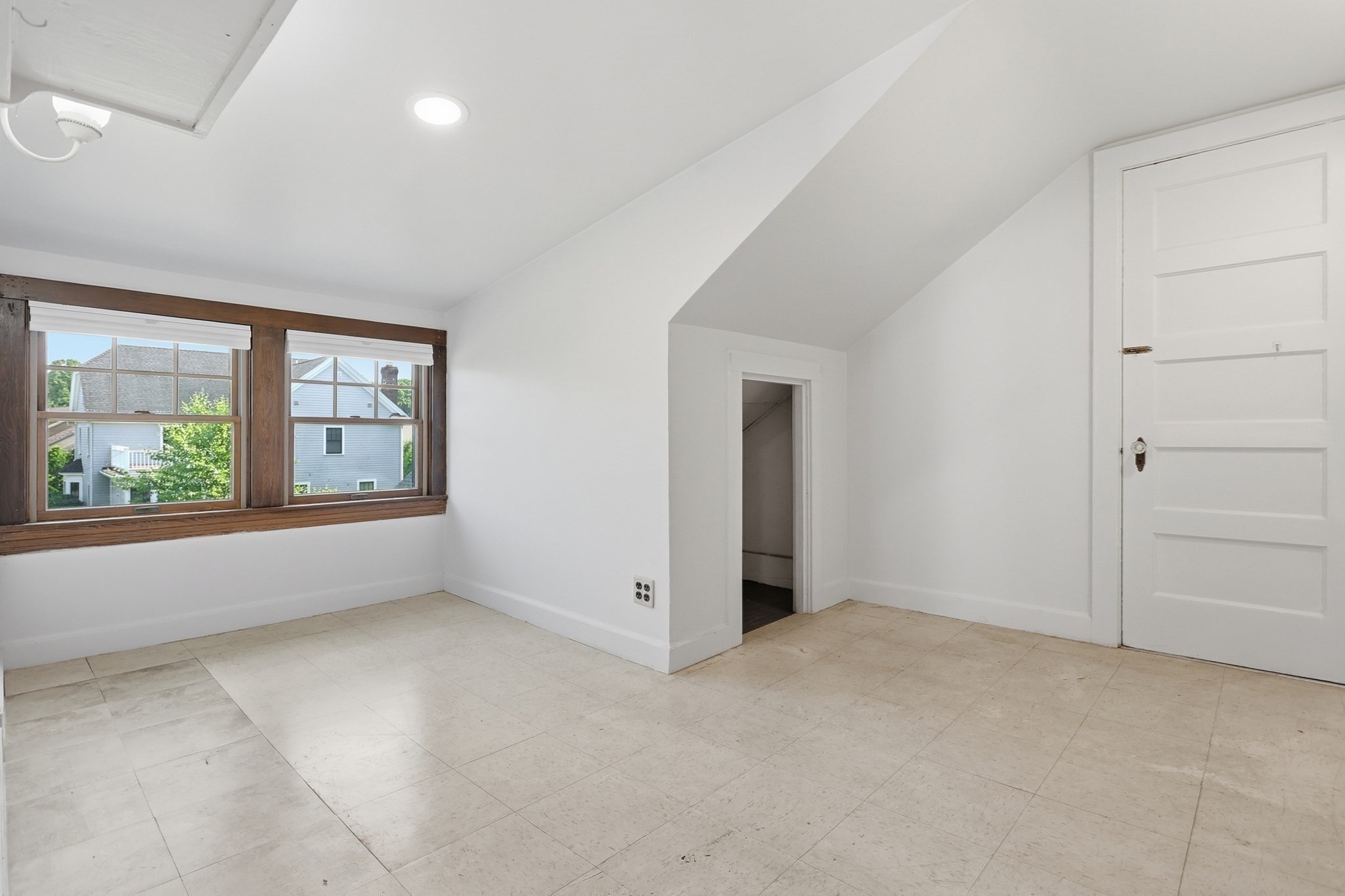 175 Central St Property Photo 19