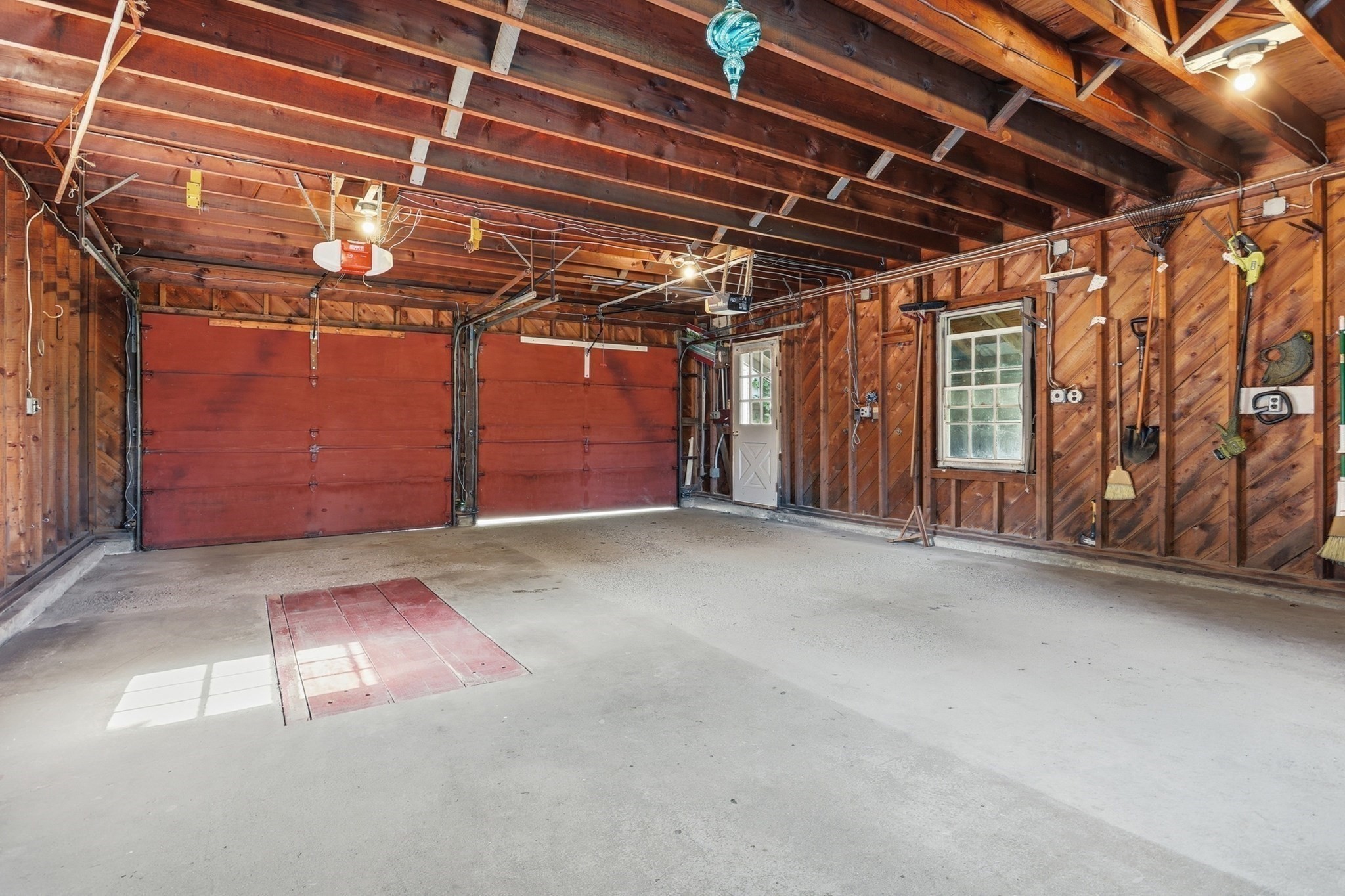 175 Central St Property Photo 28
