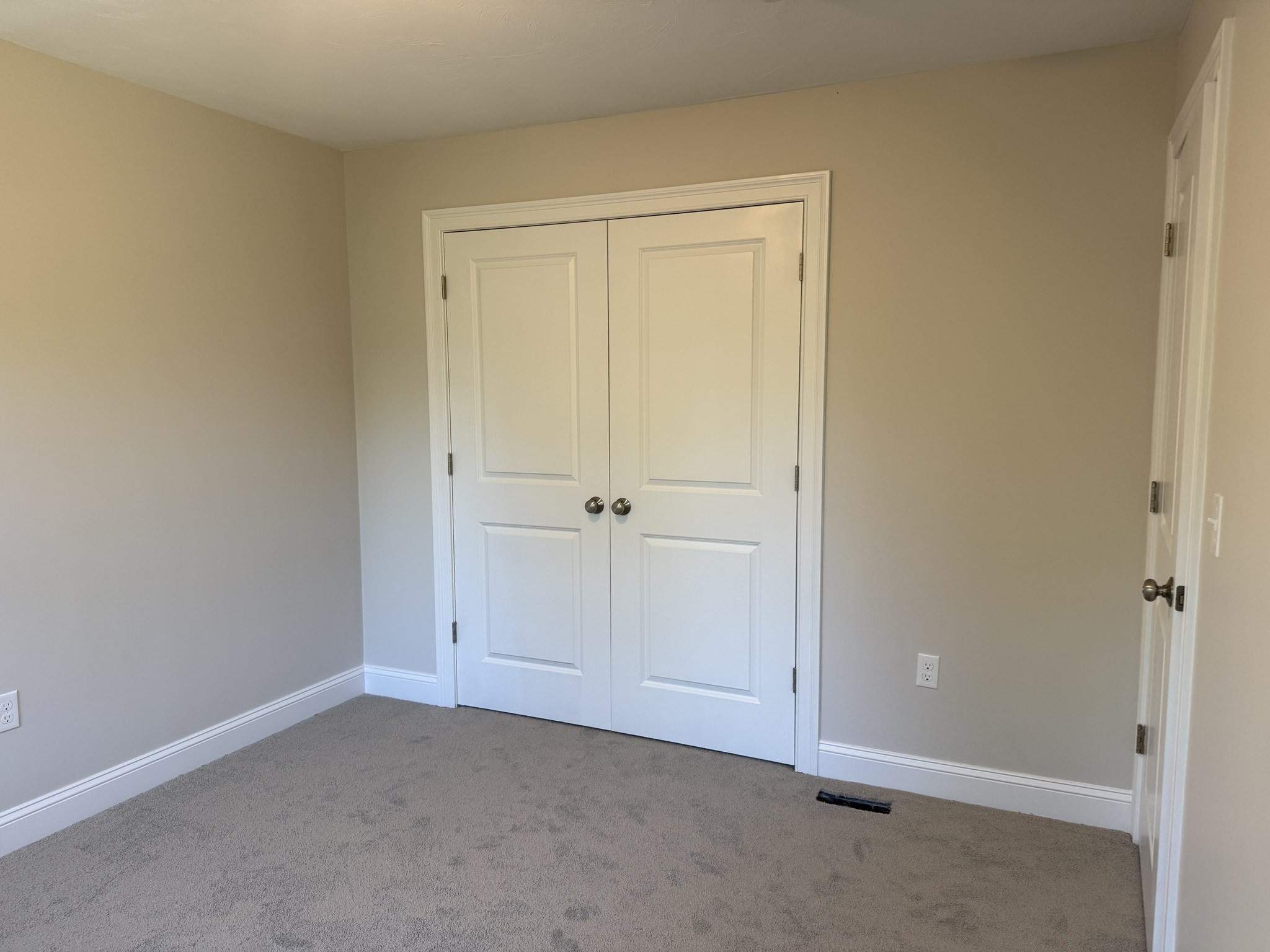 5 Sand Street Property Photo 24
