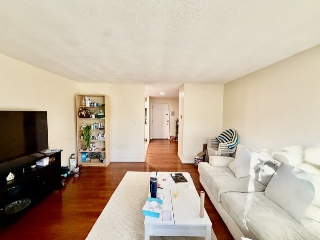 260 Mount Auburn # 1e Property Photo 4