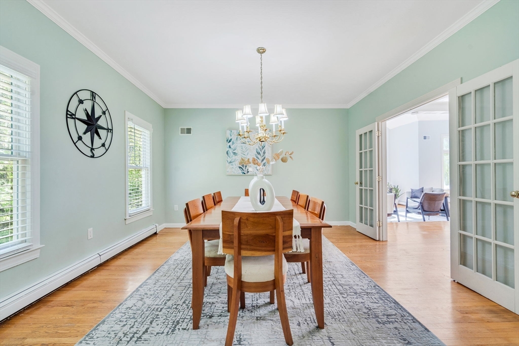 153 Walpole St Property Photo 12