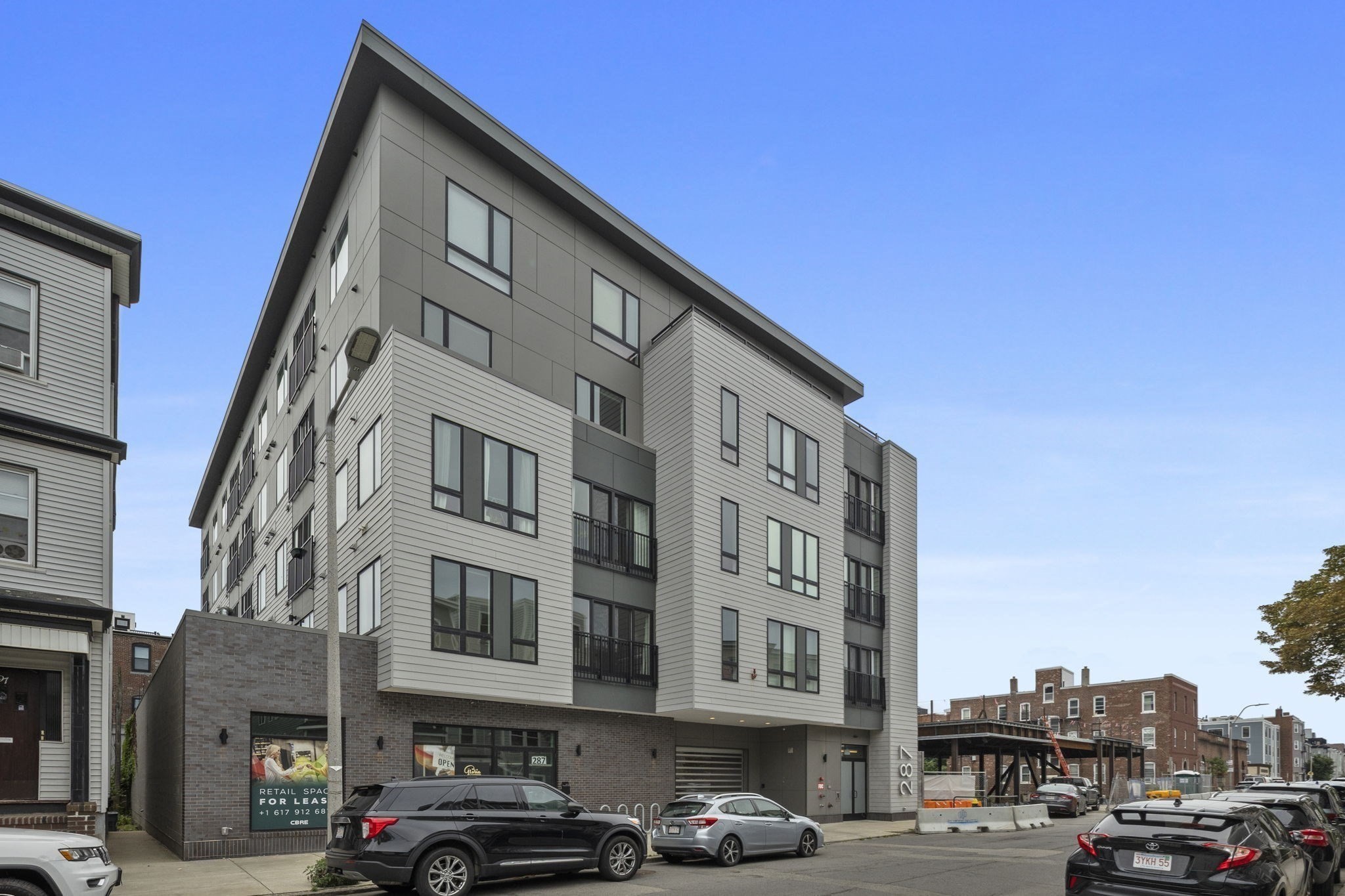 287 Maverick St # U202 Property Photo 18
