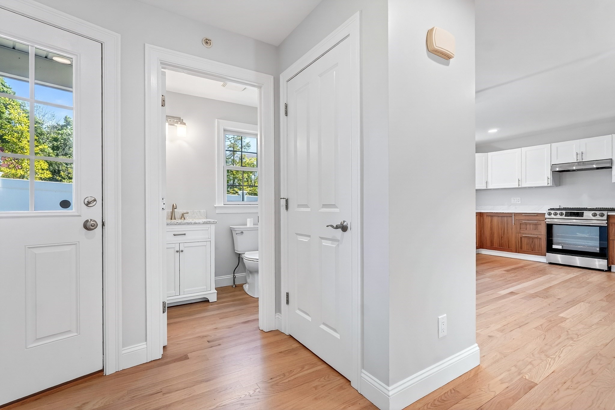 861 Washington St # 2 Property Photo 18