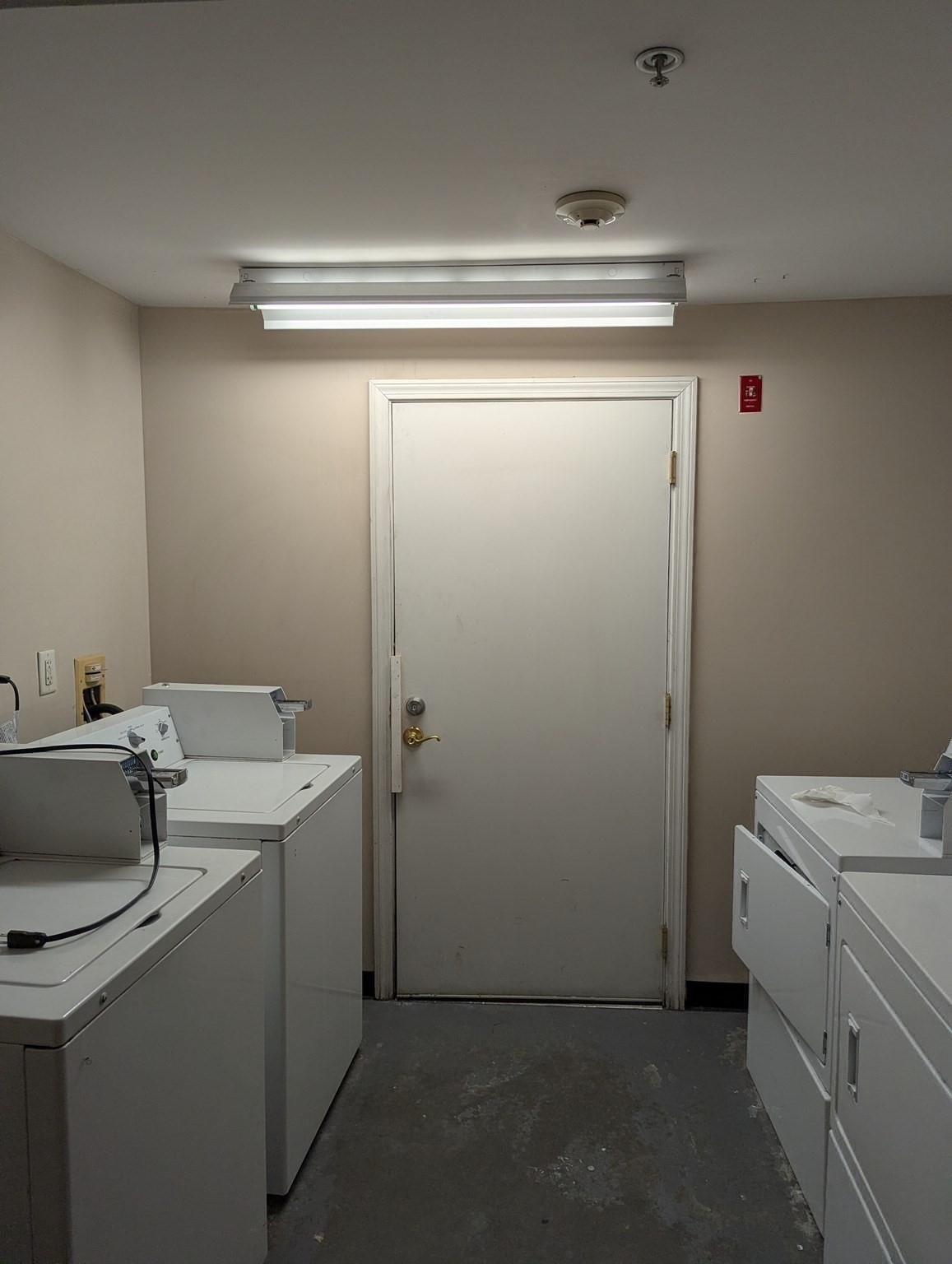 16 Woodman Way # 8 Property Photo 15