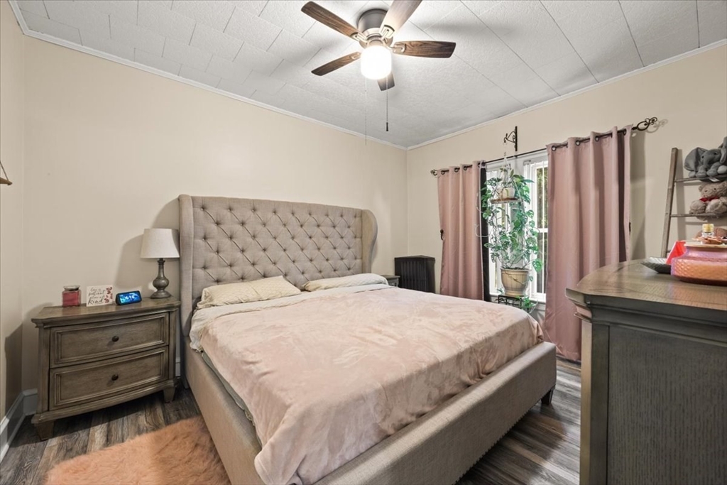 2118 Riverside Ave Property Photo 16
