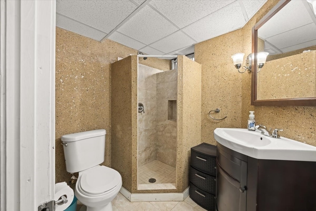 2118 Riverside Ave Property Photo 30
