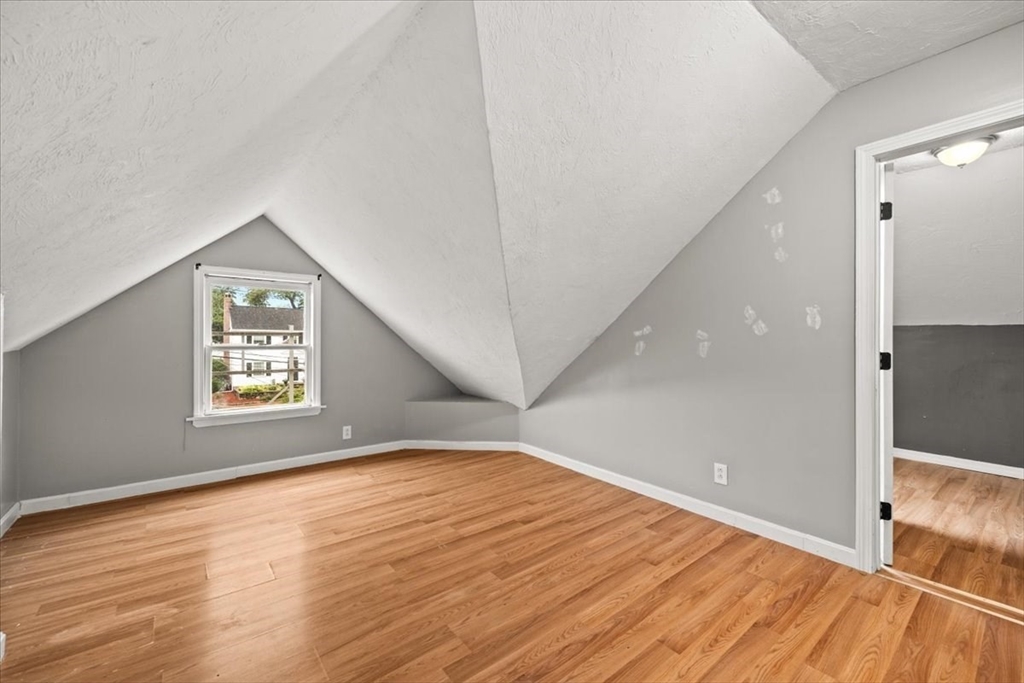 2118 Riverside Ave Property Photo 35