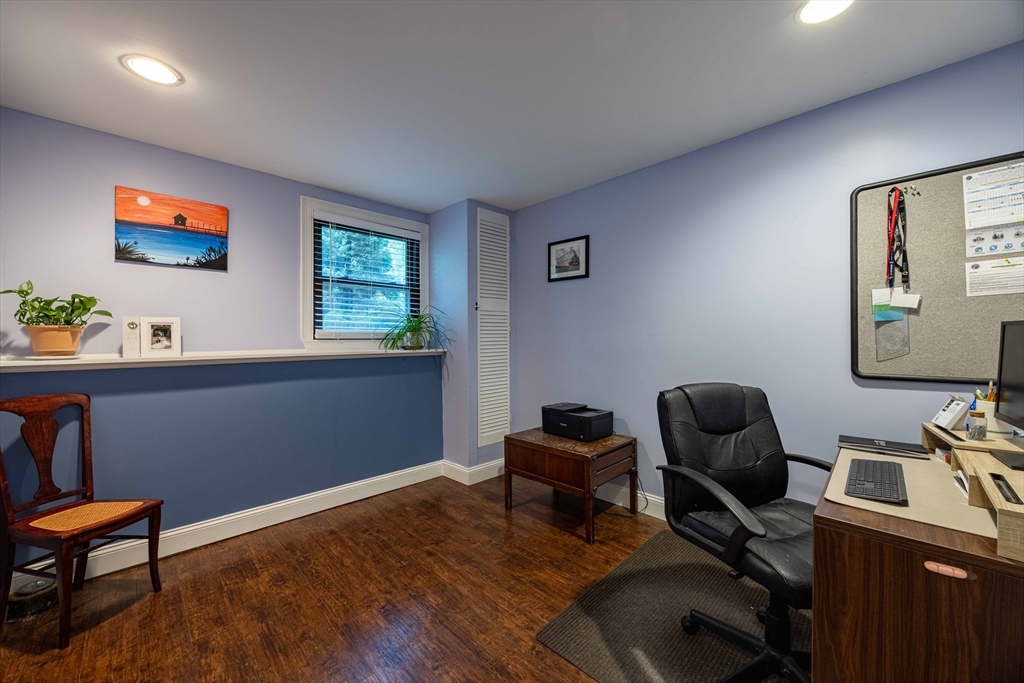 94 West Street Property Photo 21
