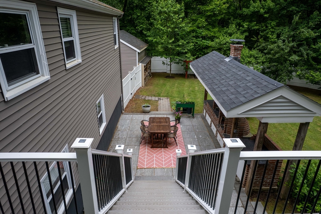 94 West Street Property Photo 25