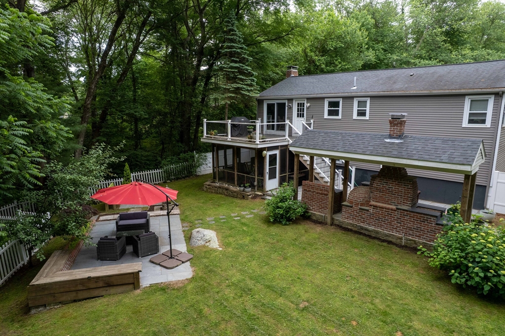 94 West Street Property Photo 35