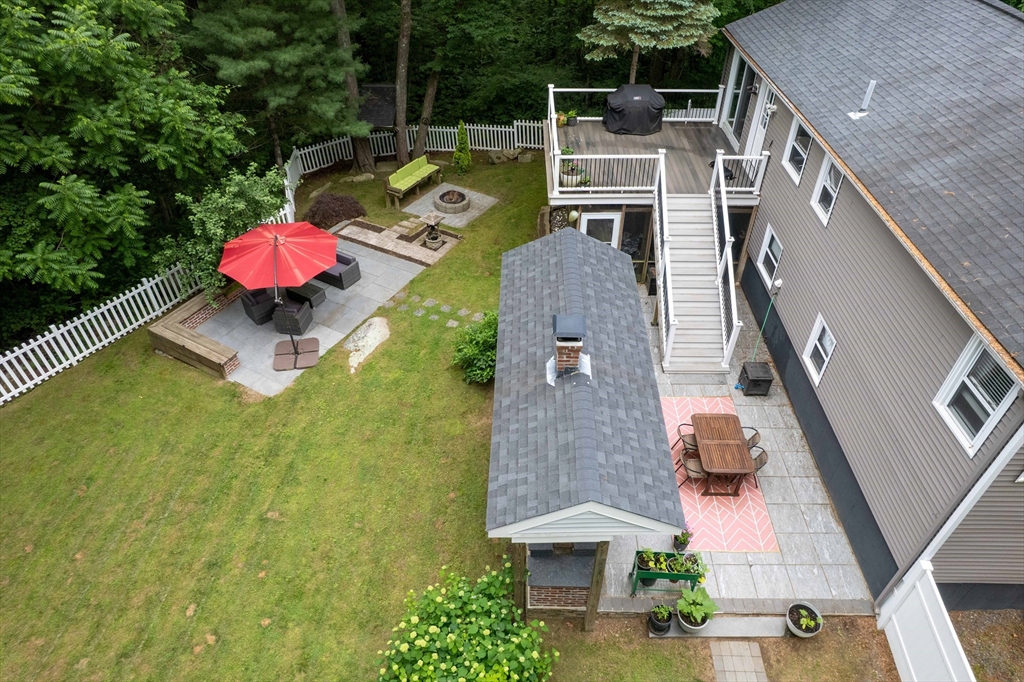 94 West Street Property Photo 36