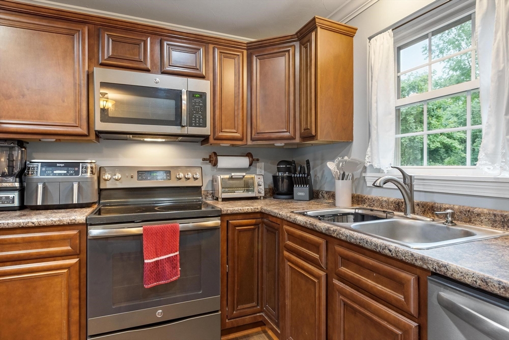 629 Chestnut Hill Ave Property Photo 7