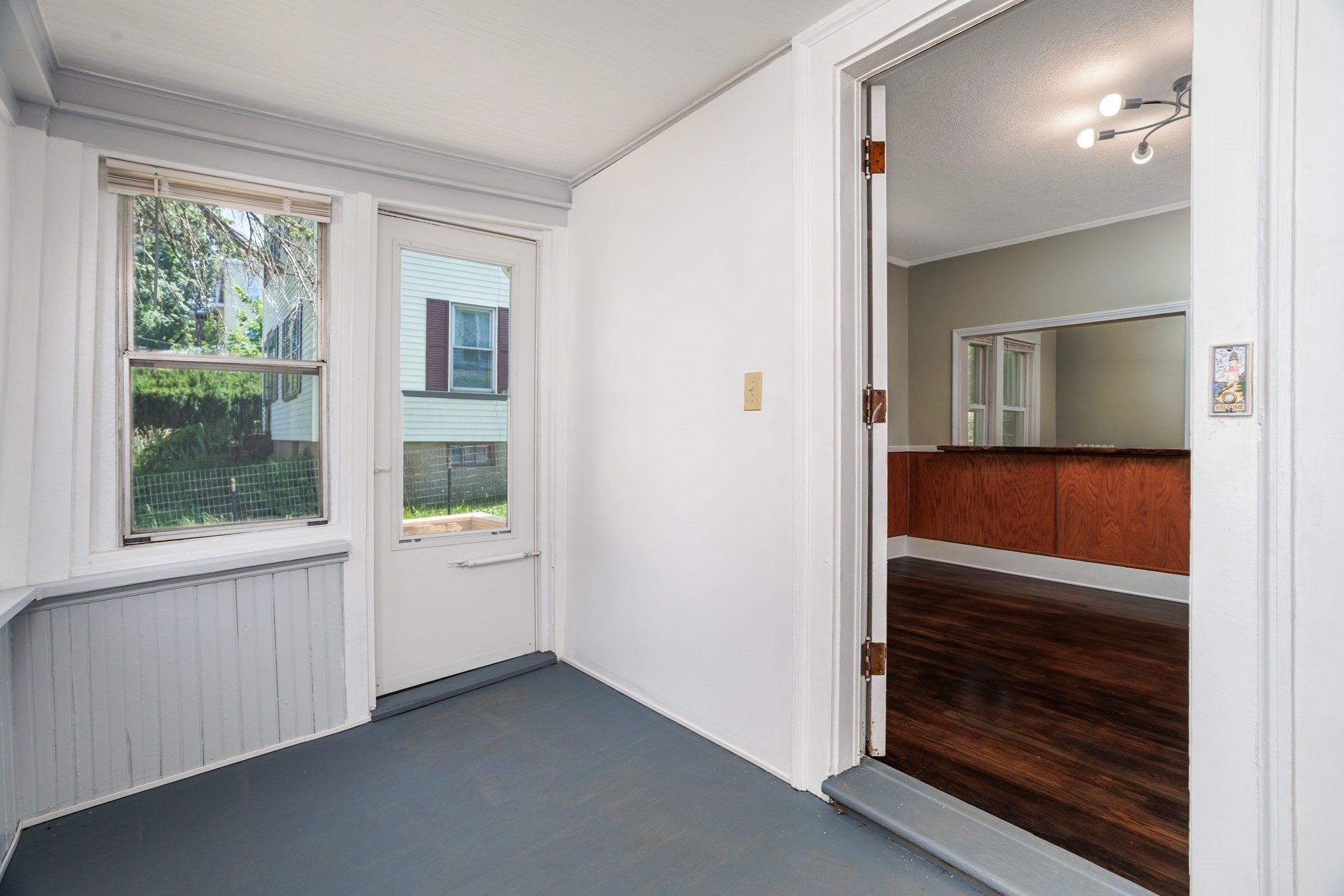 53 Peabody St Property Photo 6